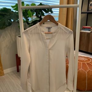 H&M Size 4 White Modern Blouse